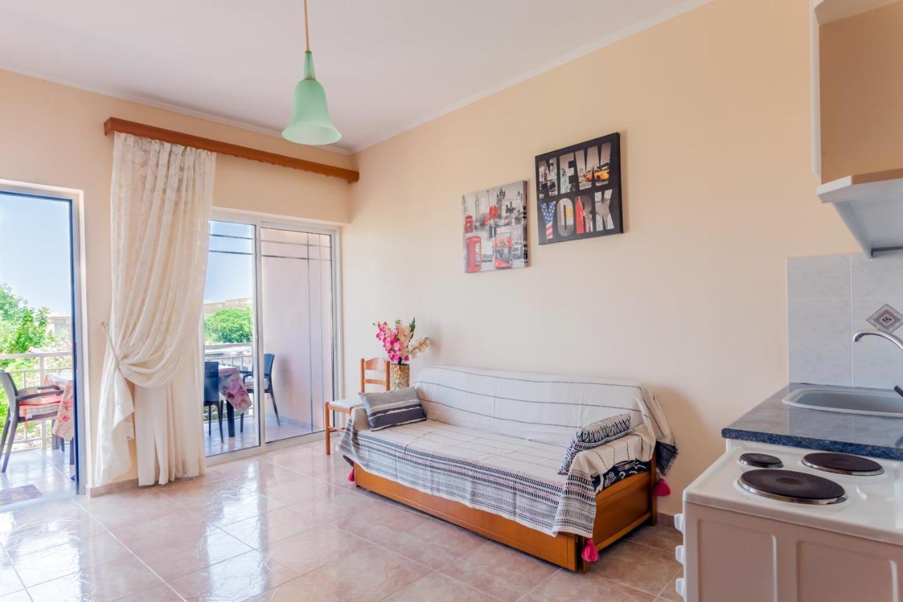 Christine Seaside In Chania Appartement *