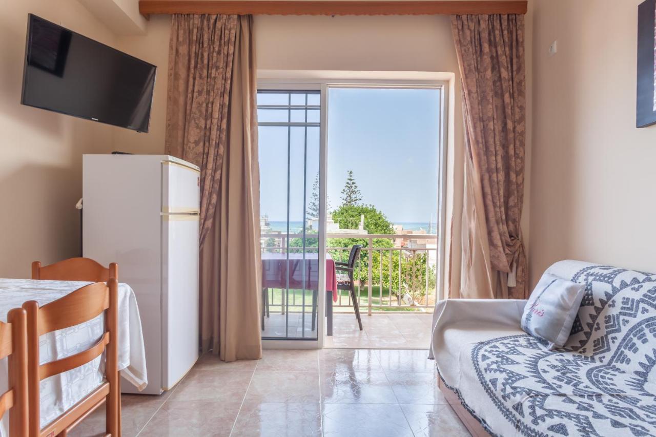 Christine Seaside In Chania Appartement Stalós
