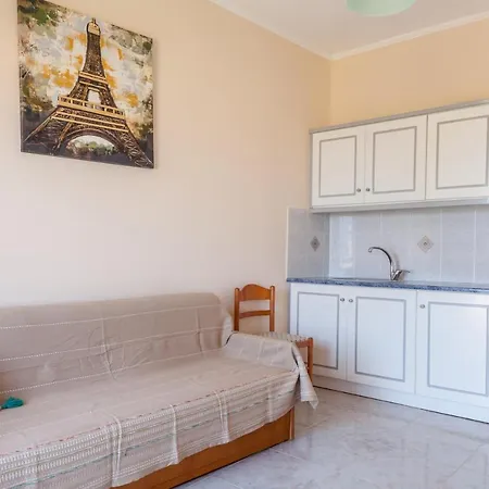 Christine Seaside Apartments In Chania Stalós Extérieur photo