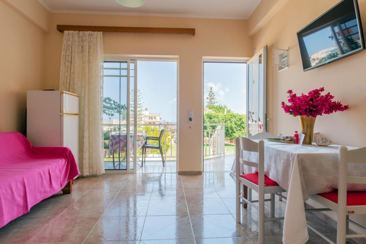Christine Seaside In Chania Apartment Stalos