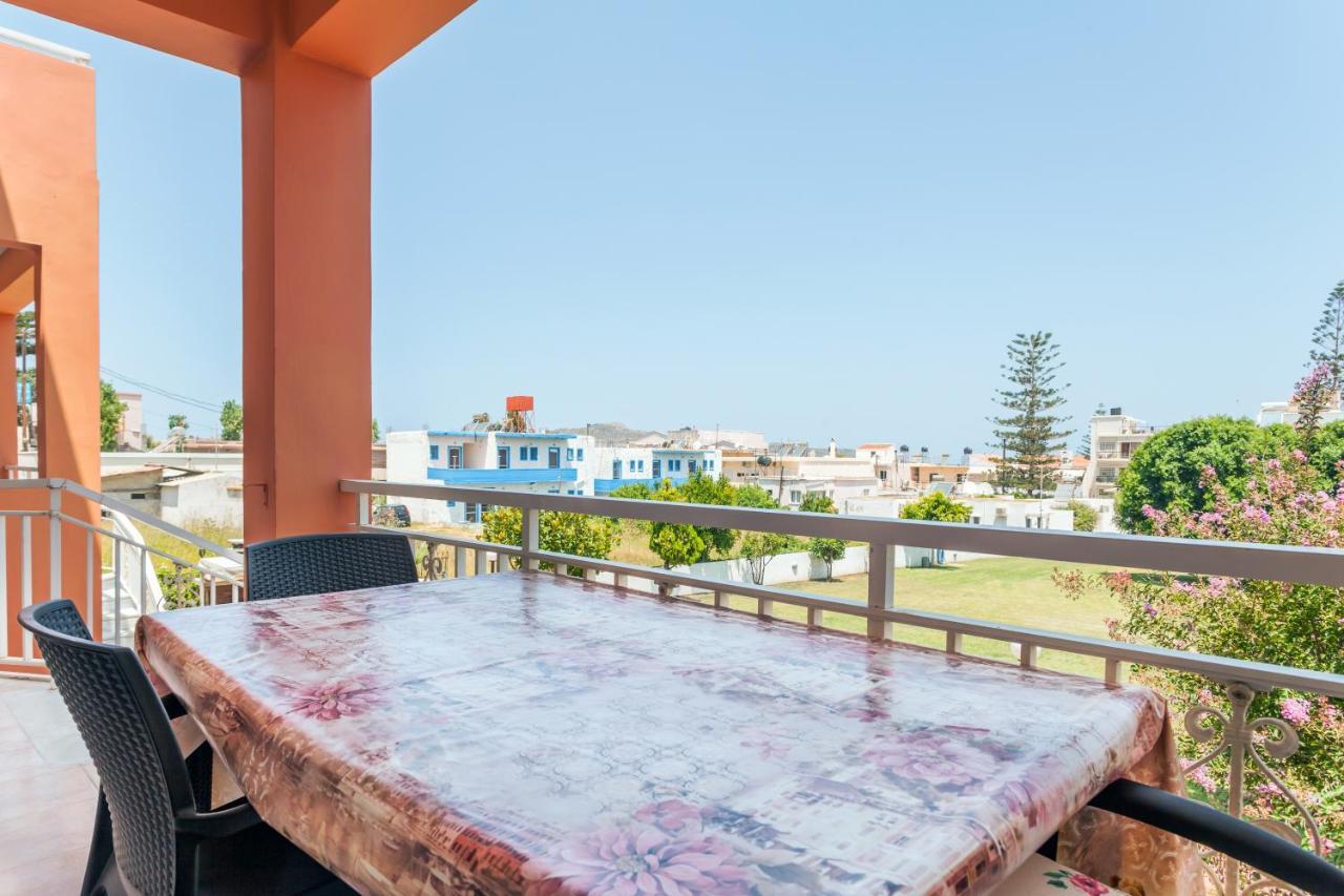 Apartment Christine Seaside In Chania Stalos