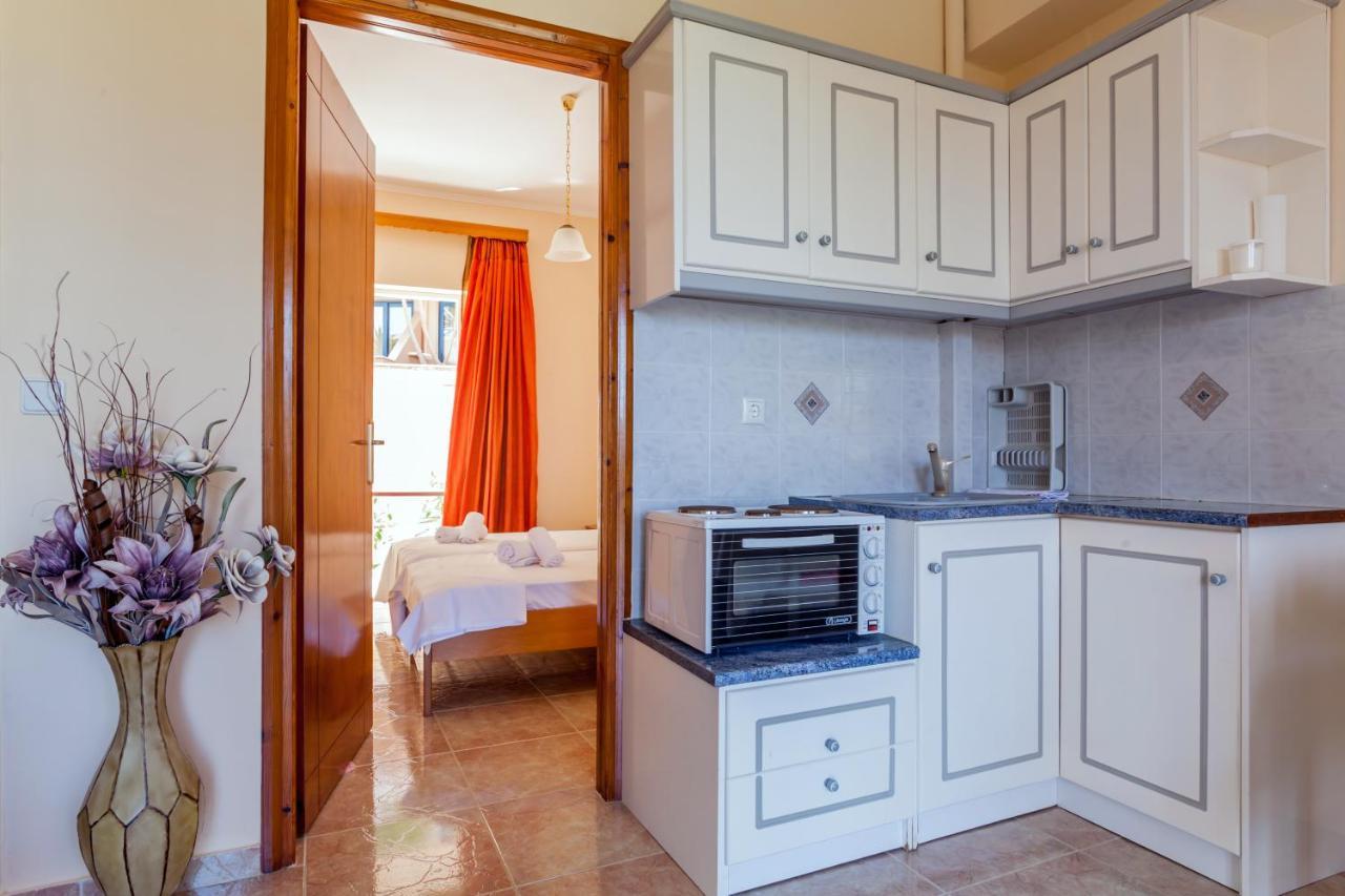 Apartment Christine Seaside In Chania Stalos