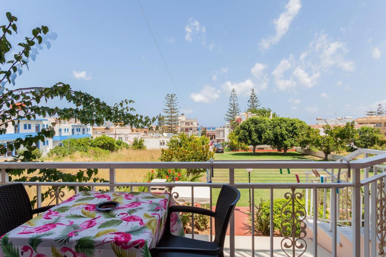 Christine Seaside In Chania Apartment