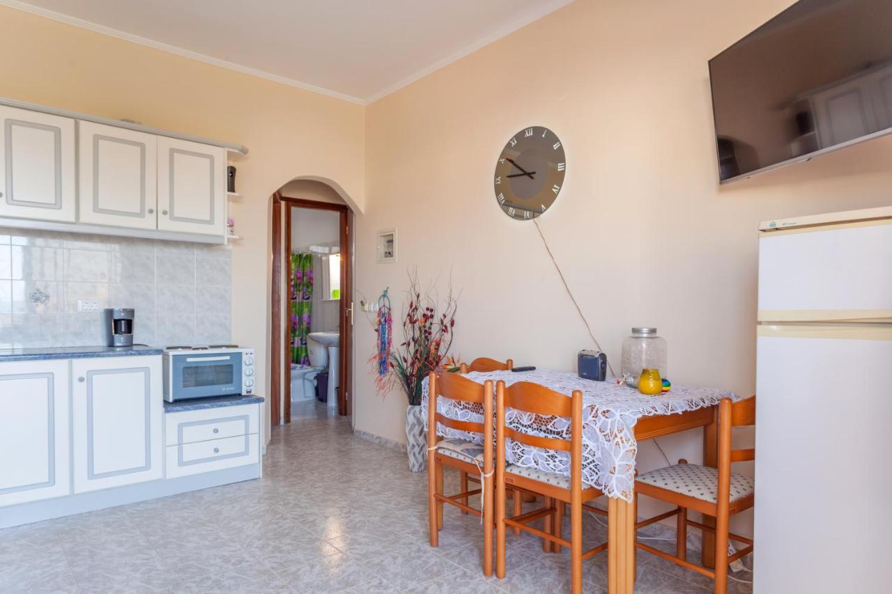 Apartment Christine Seaside In Chania *